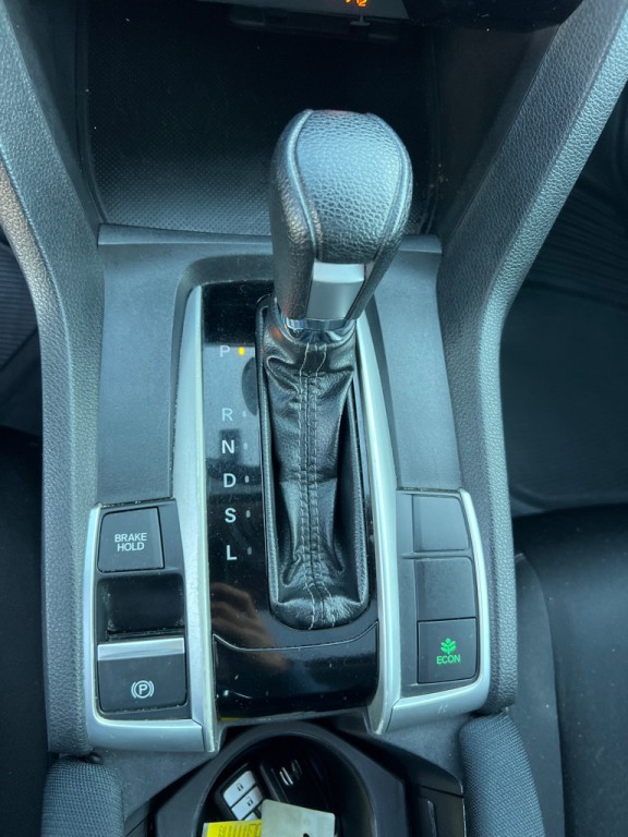 2016 Honda Civic Image 32