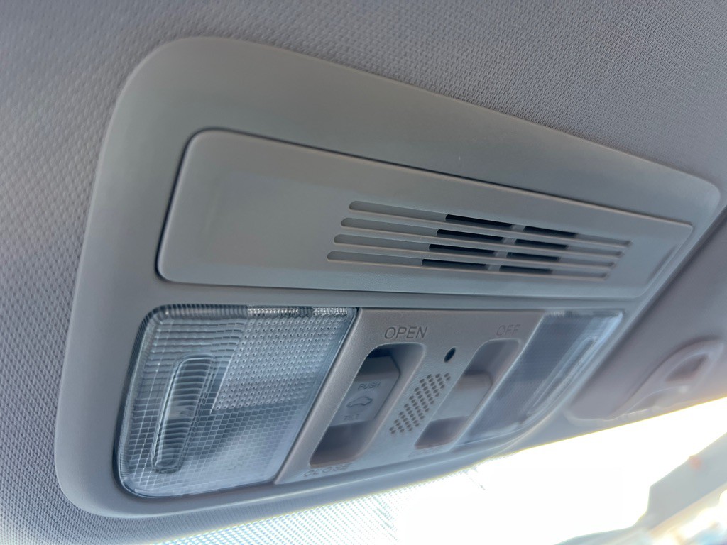 2016 Honda Civic Image 34