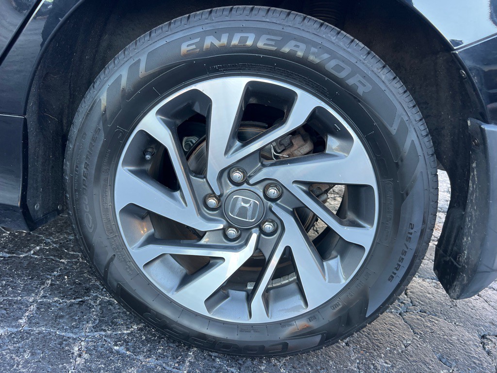 2016 Honda Civic Image 37