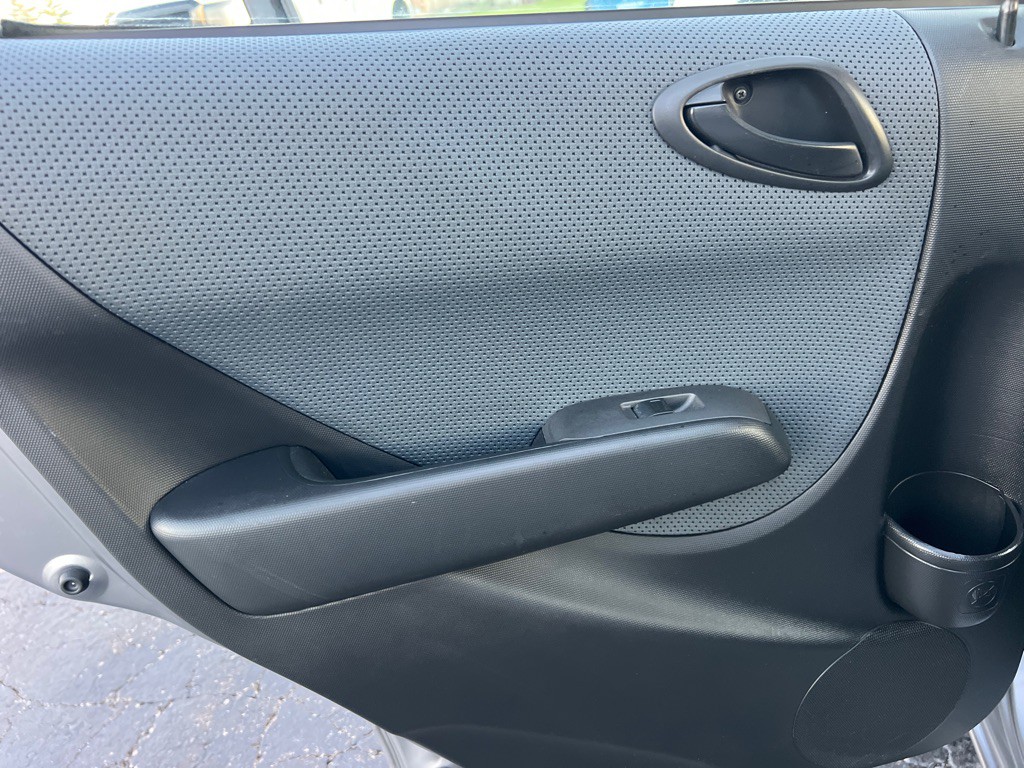 2008 Honda Fit Image 12