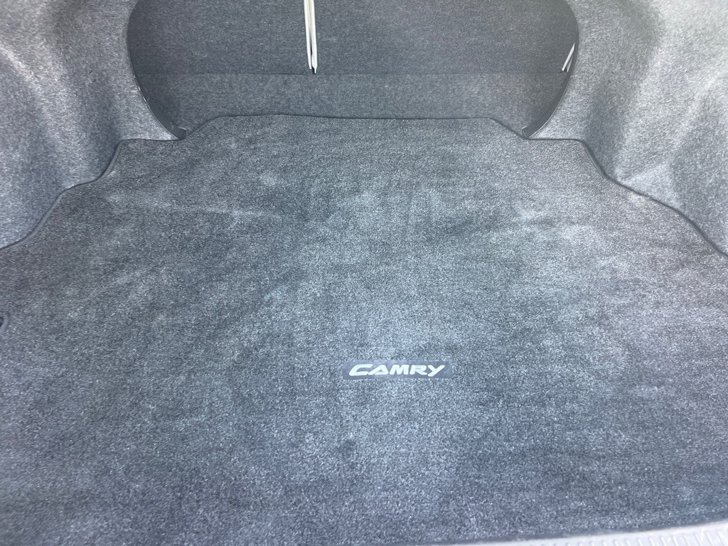 2011 Toyota Camry Image 22