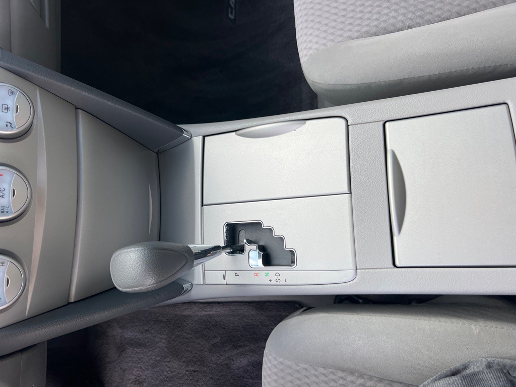 2011 Toyota Camry Image 31
