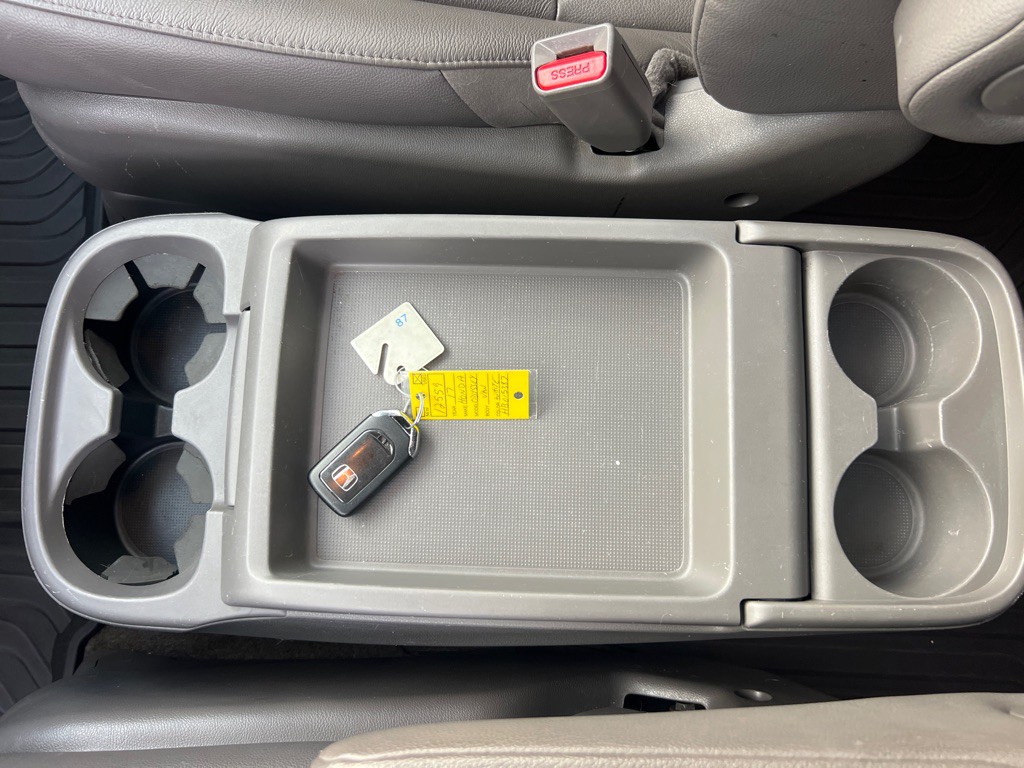 2017 Honda Odyssey Image 38