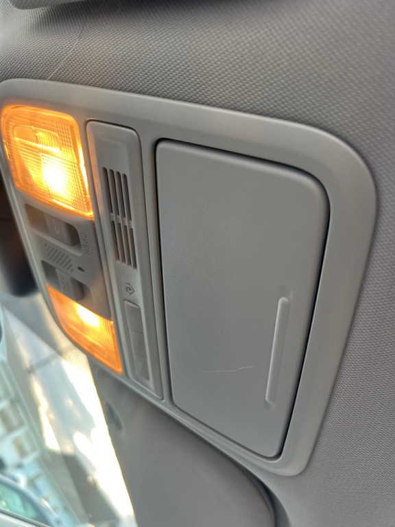 2017 Honda Odyssey Image 40