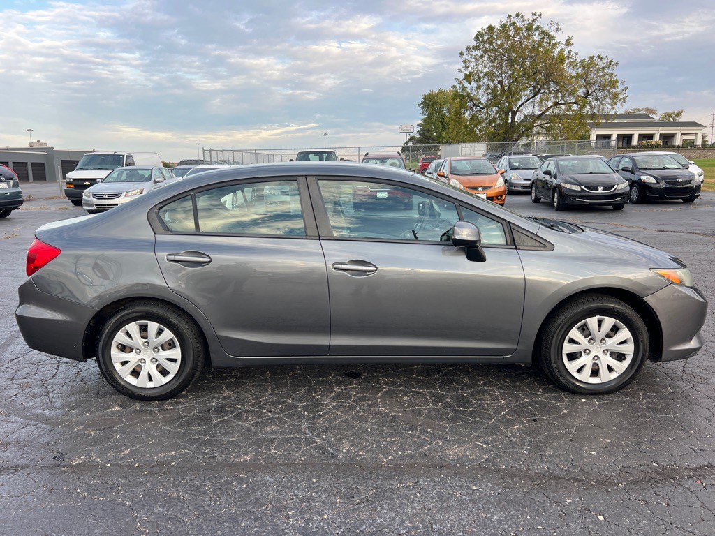 2012 Honda Civic Image 8