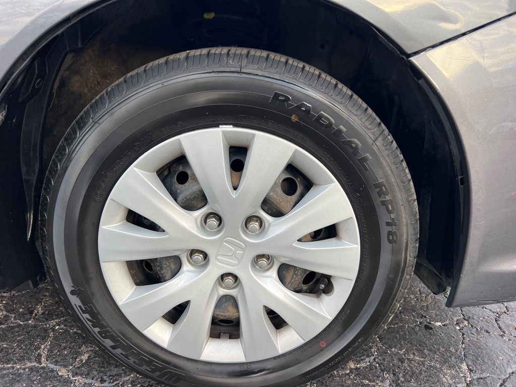 2012 Honda Civic Image 35