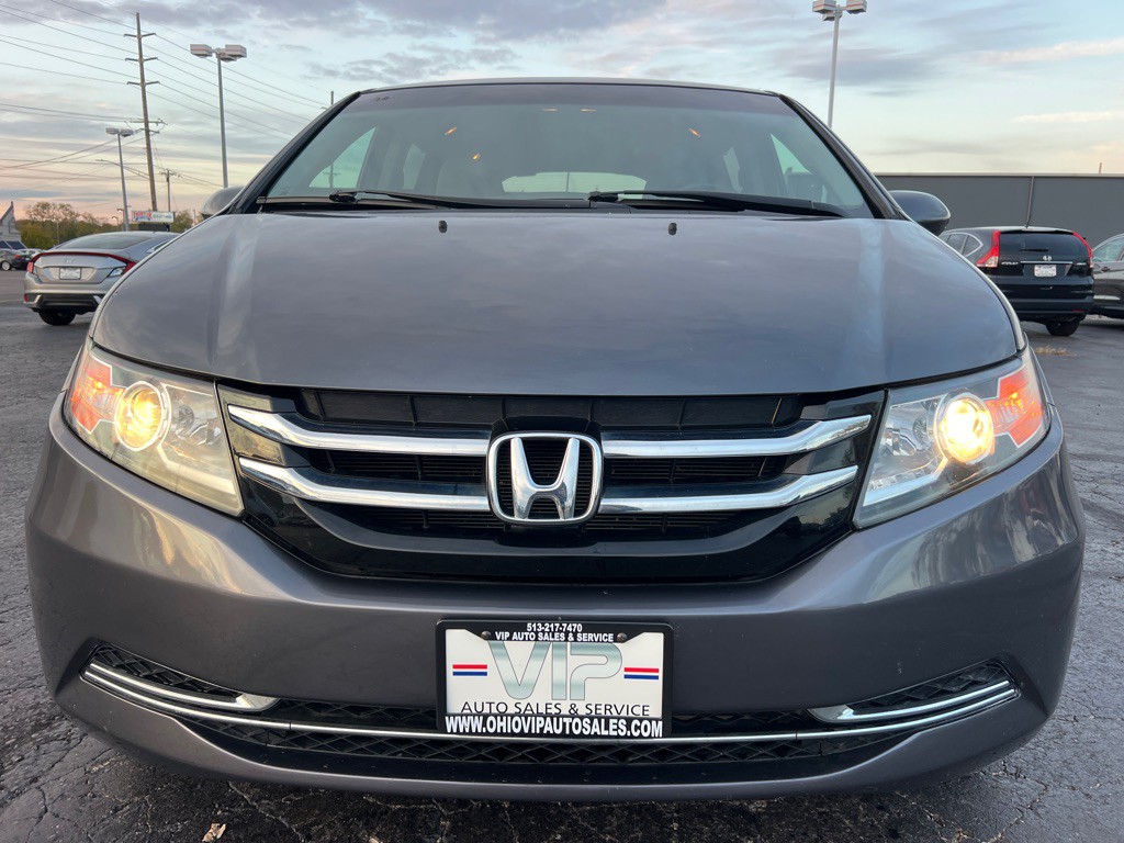 2016 Honda Odyssey Image 2