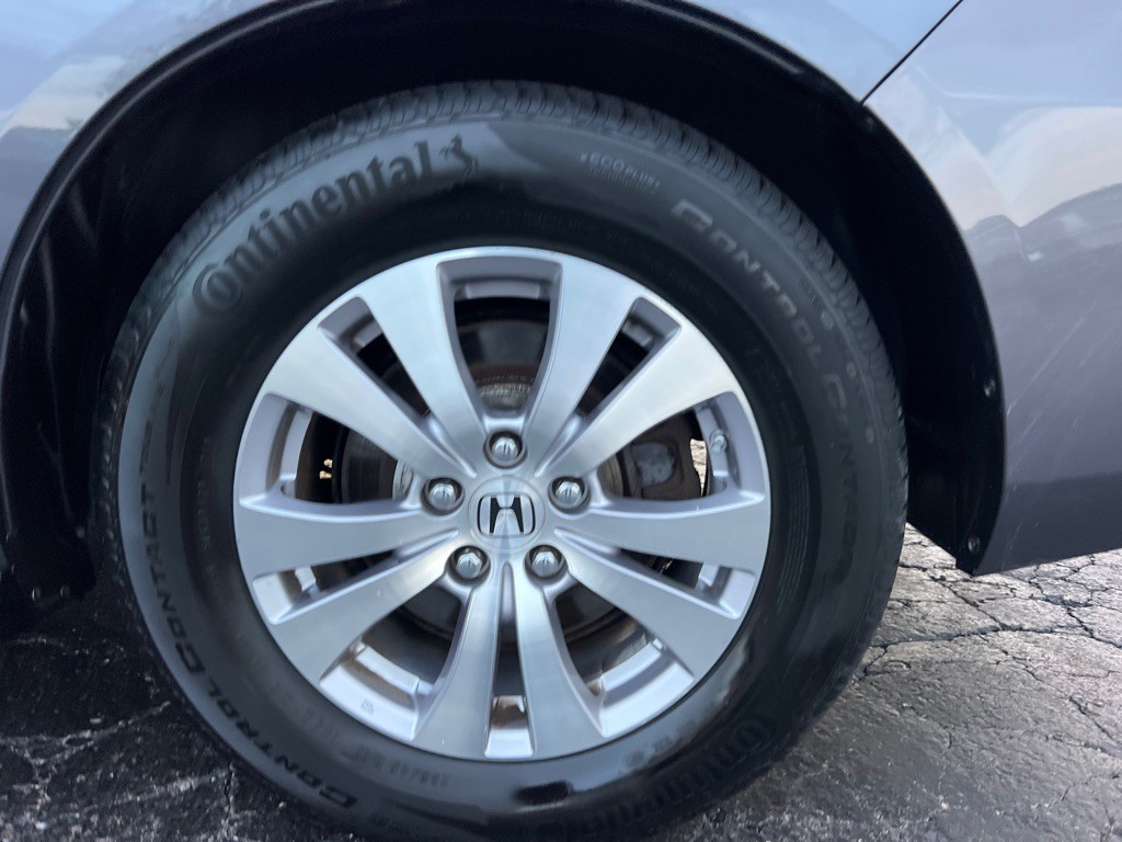 2016 Honda Odyssey Image 38