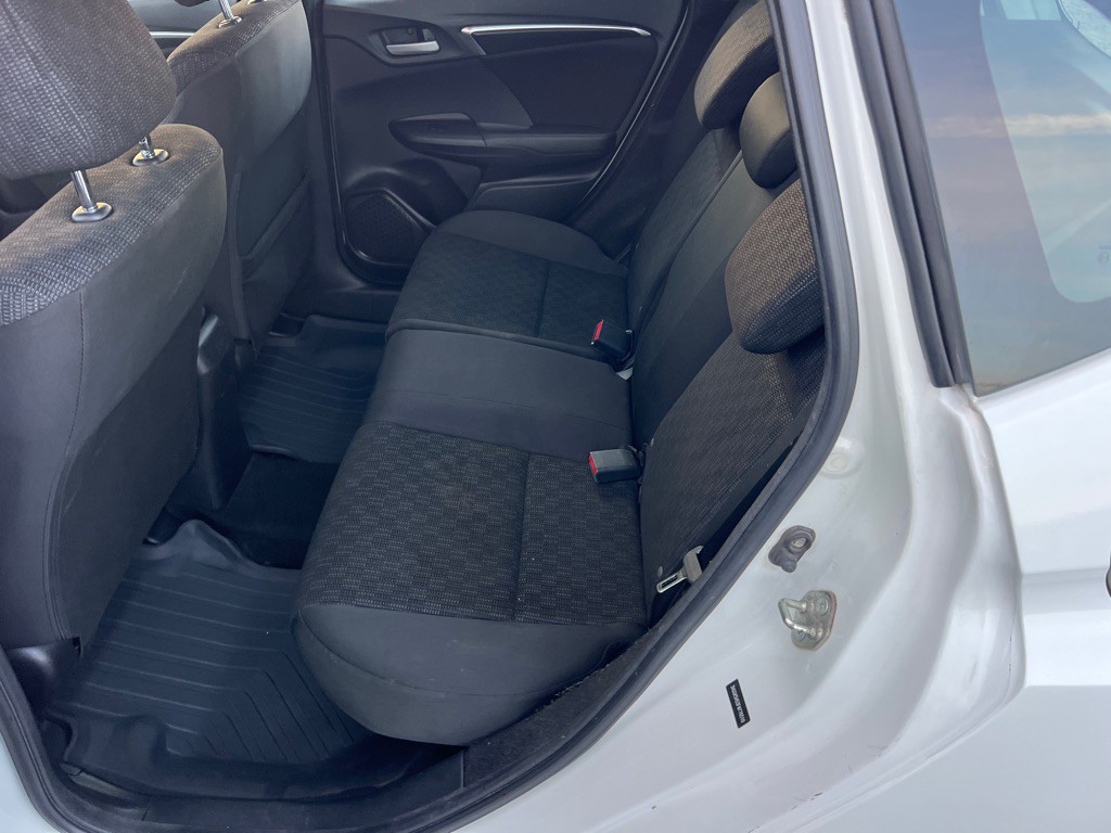 2015 Honda Fit Image 13