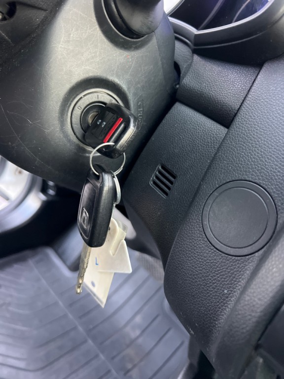 2015 Honda Fit Image 28