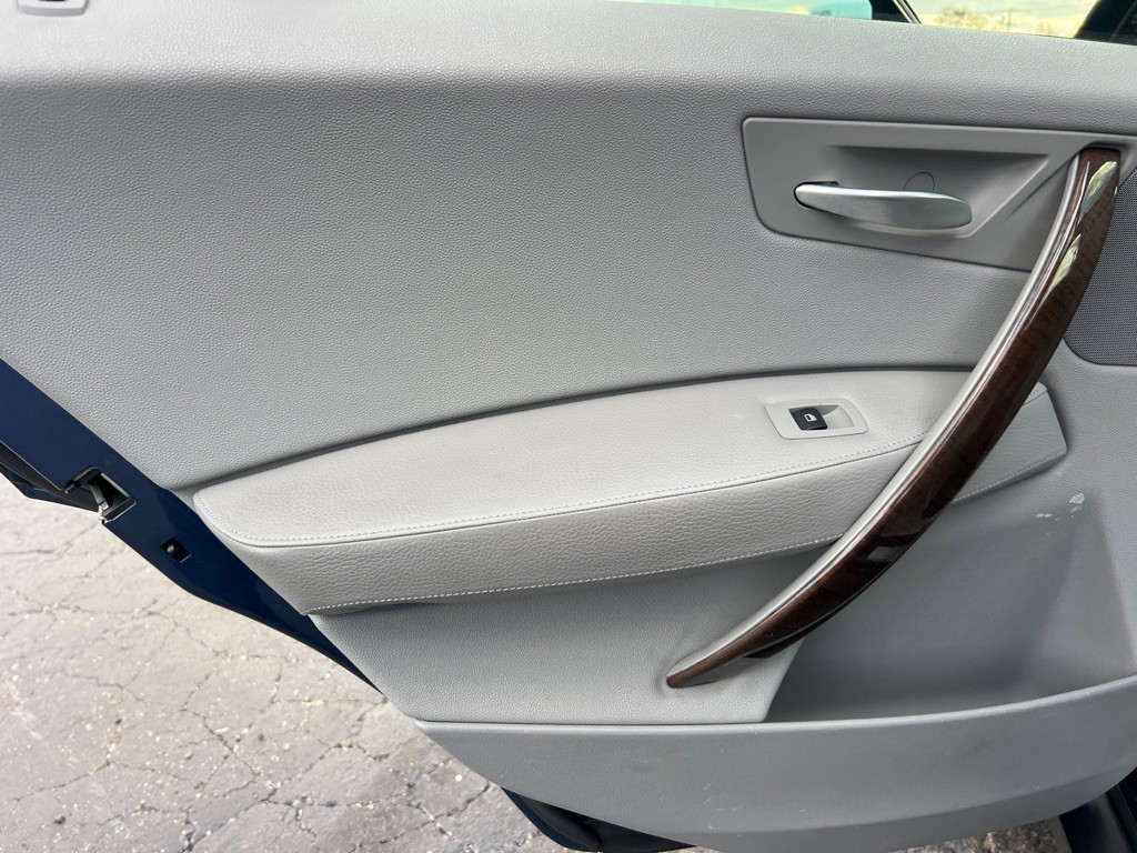 2006 BMW X3 Image 12