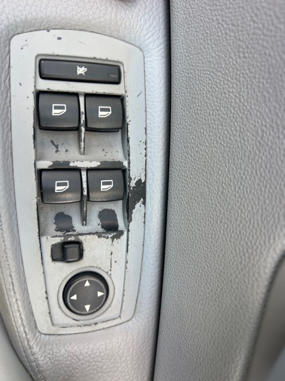 2006 BMW X3 Image 25