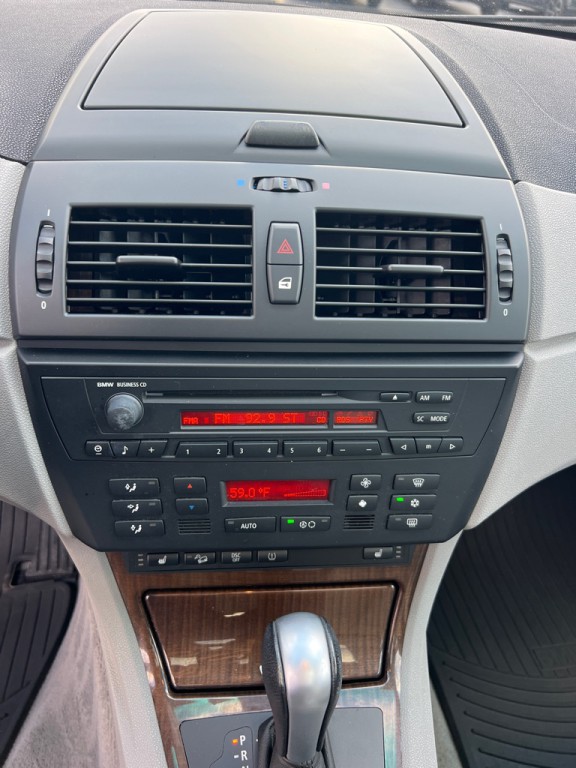 2006 BMW X3 Image 30