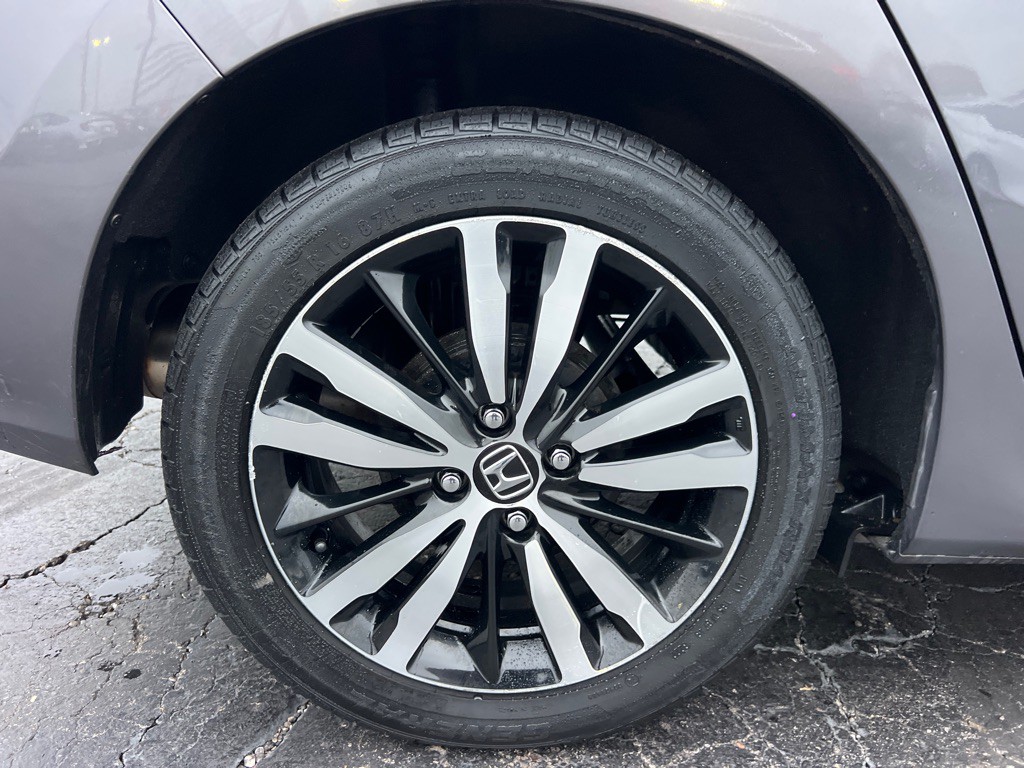 2018 Honda Fit Image 39