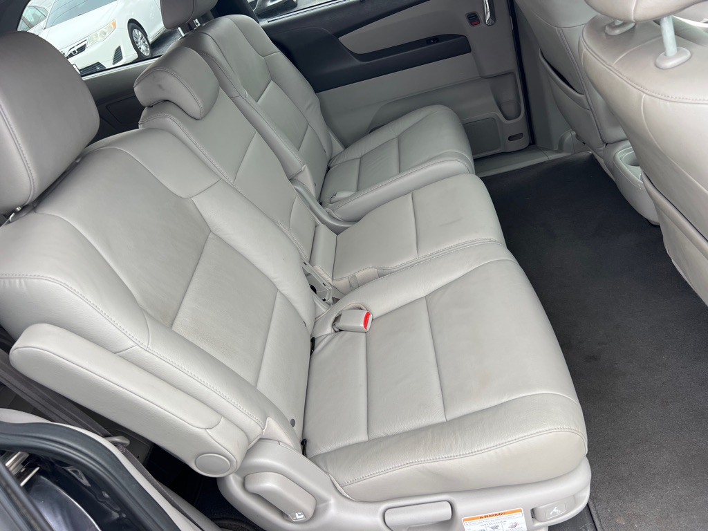 2016 Honda Odyssey Image 17