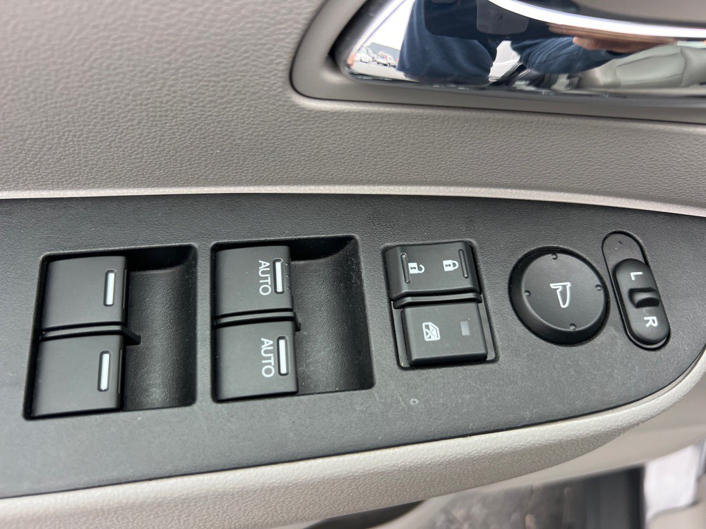 2016 Honda Odyssey Image 27