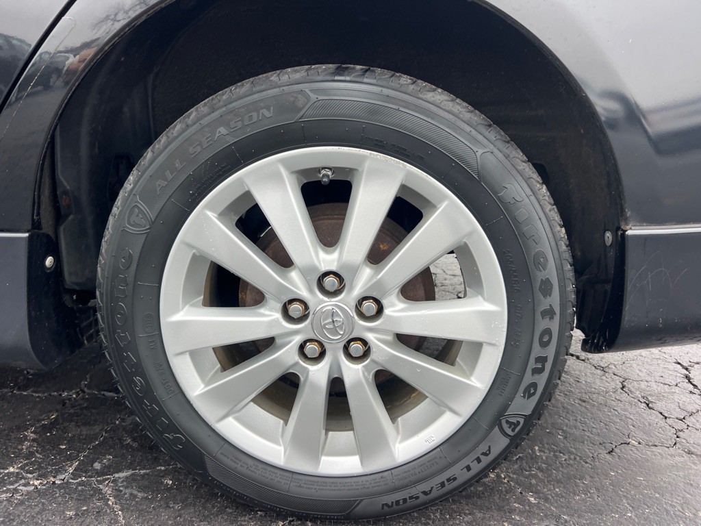 2010 Toyota Corolla Image 34