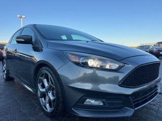 Image for 2017 Ford Focus ST ID: 7050522