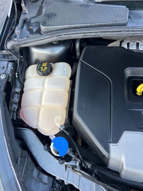 2017 Ford Focus Image 44