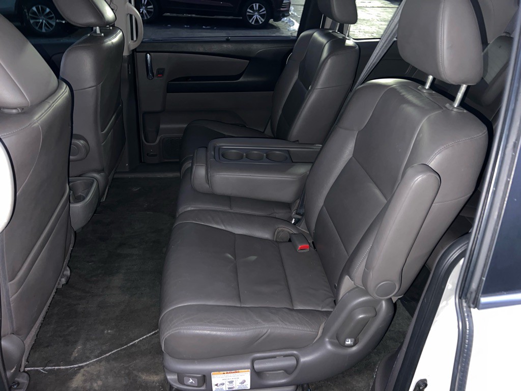 2016 Honda Odyssey Image 12