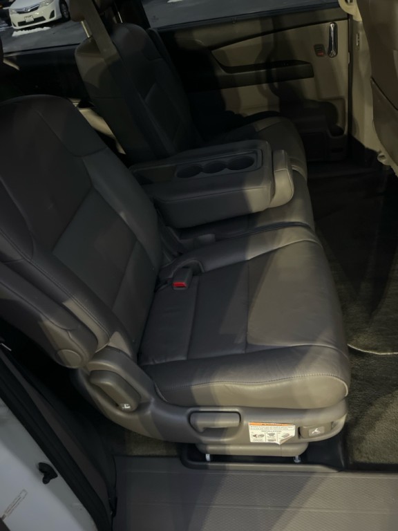 2016 Honda Odyssey Image 17