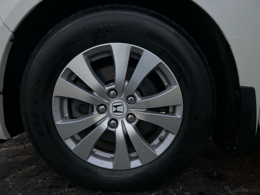 2016 Honda Odyssey Image 41