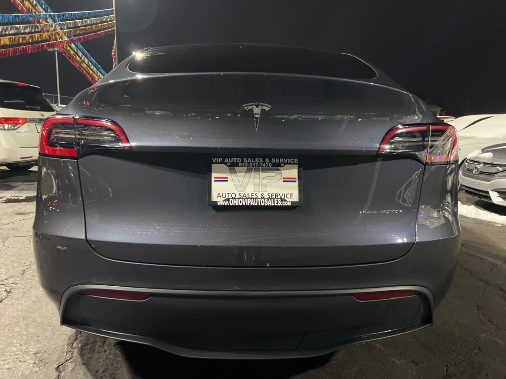 2023 Tesla Model Y Image 6