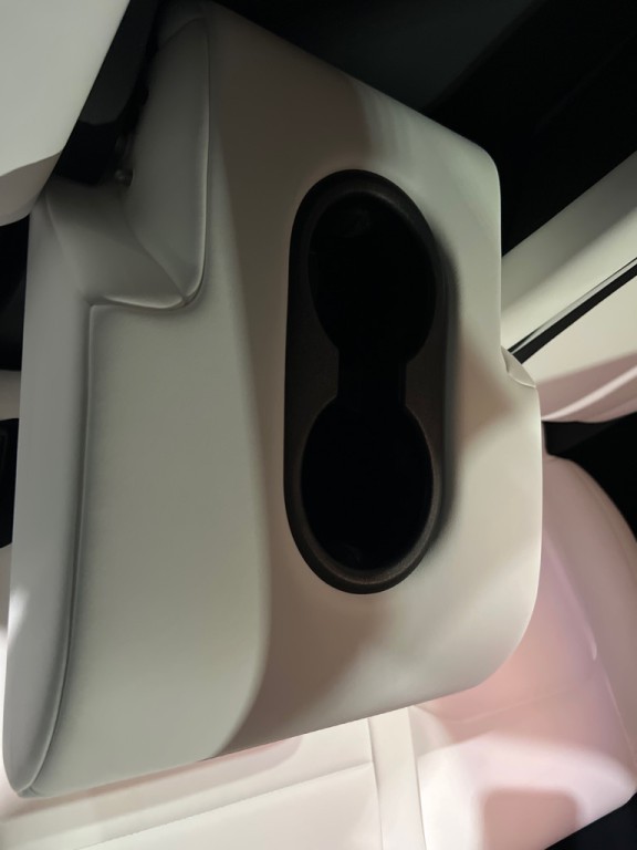 2023 Tesla Model Y Image 17