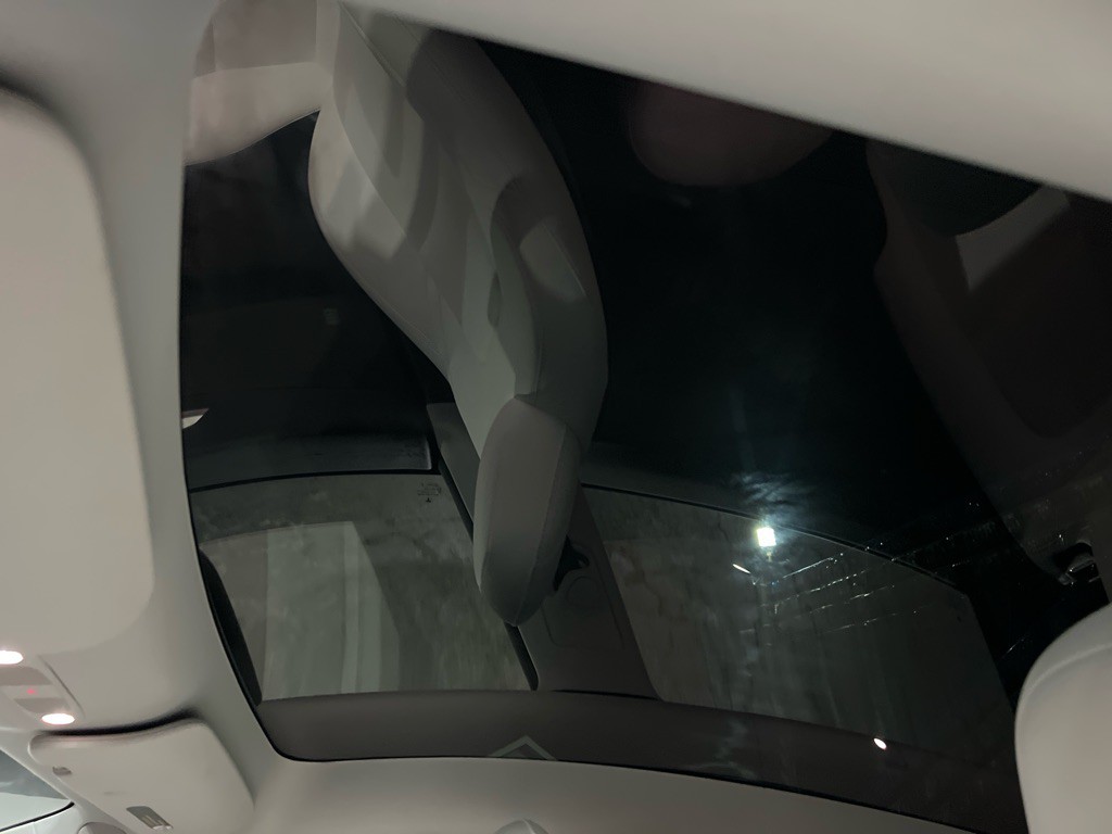 2023 Tesla Model Y Image 35
