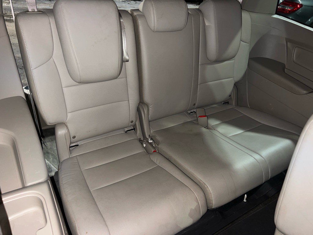 2014 Honda Odyssey Image 15