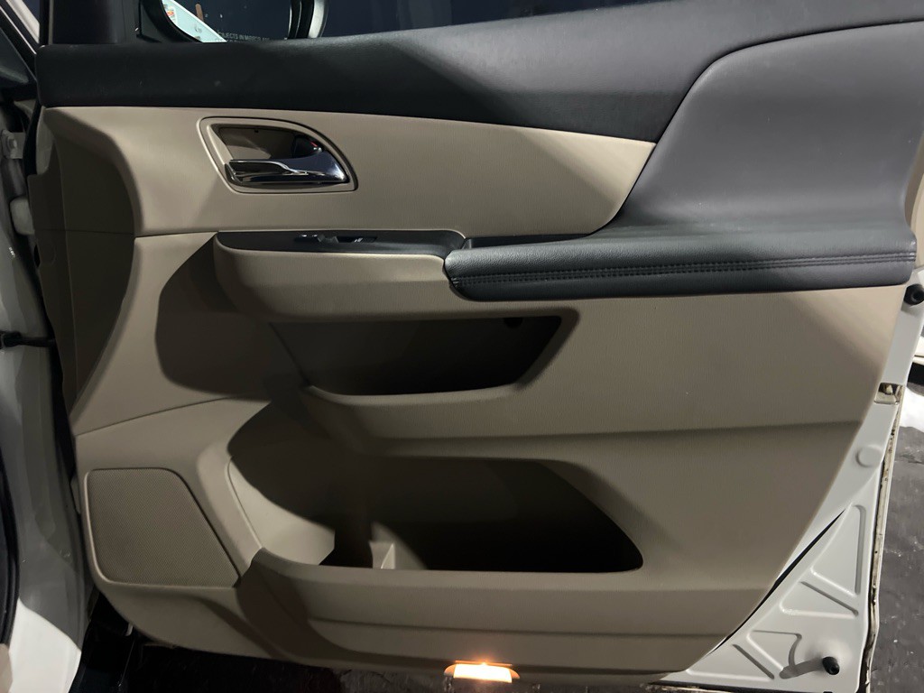 2014 Honda Odyssey Image 19