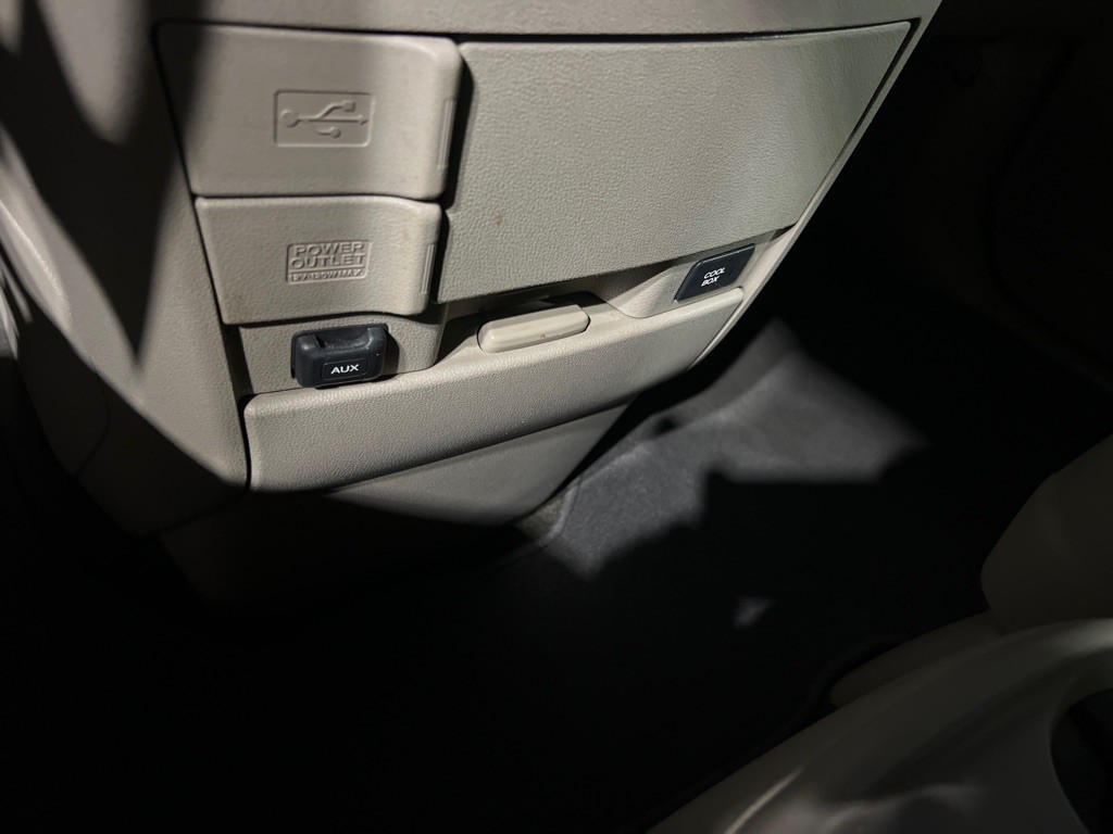 2014 Honda Odyssey Image 32