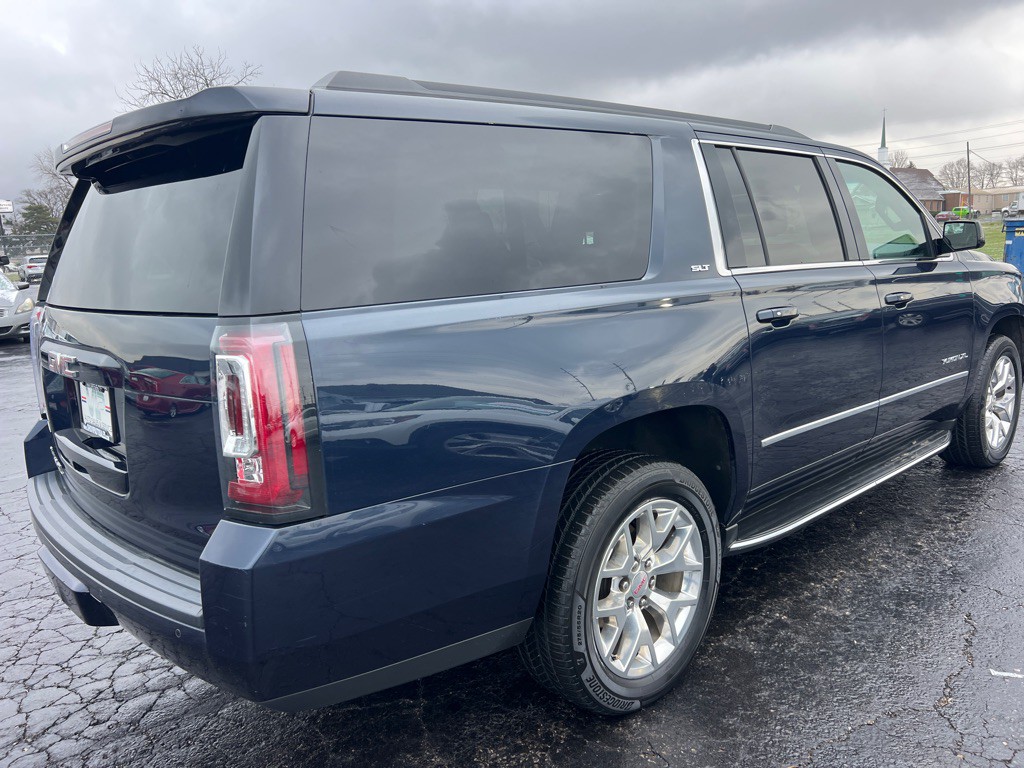 2017 GMC Yukon Image 7