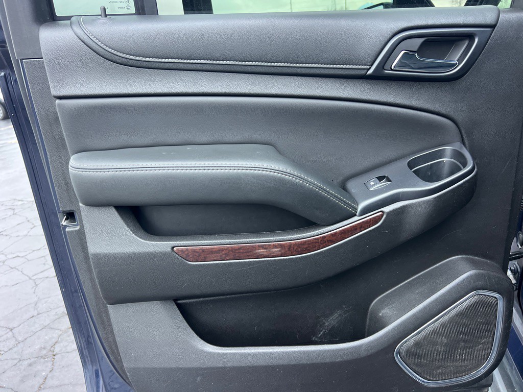 2017 GMC Yukon Image 12