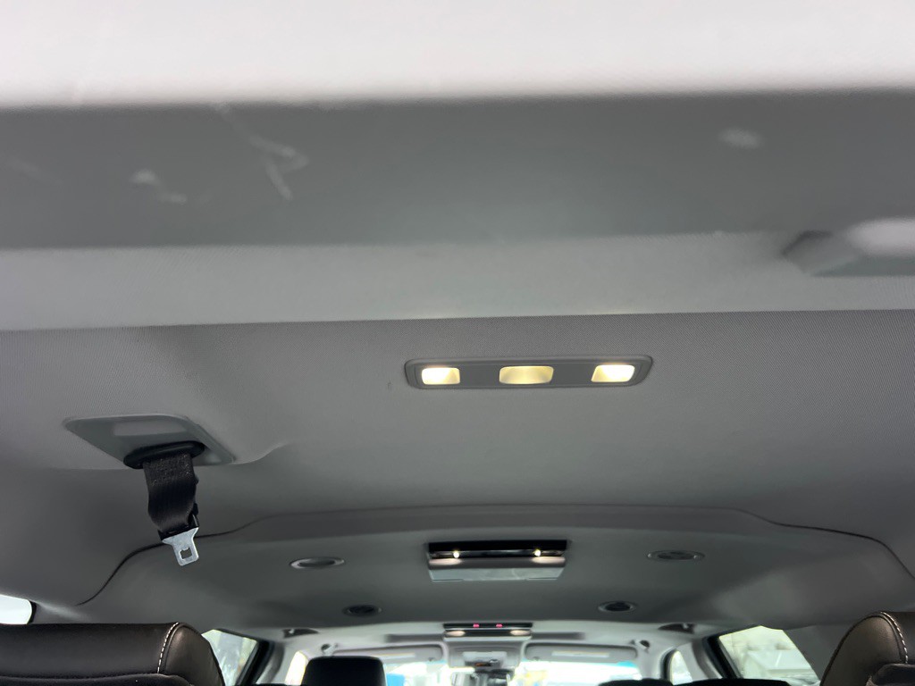 2017 GMC Yukon Image 28