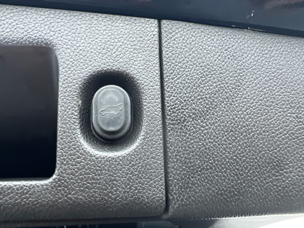 2017 GMC Yukon Image 29