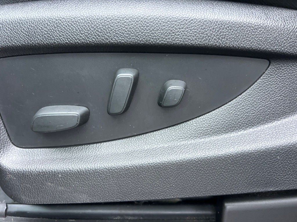 2017 GMC Yukon Image 30