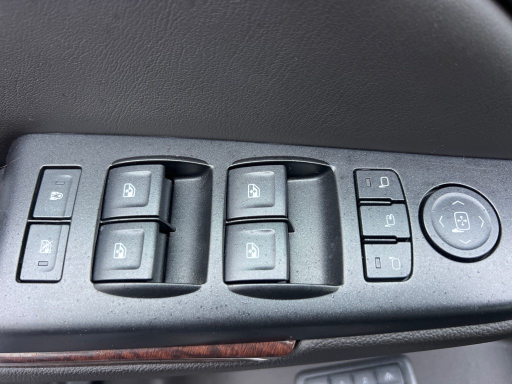 2017 GMC Yukon Image 31