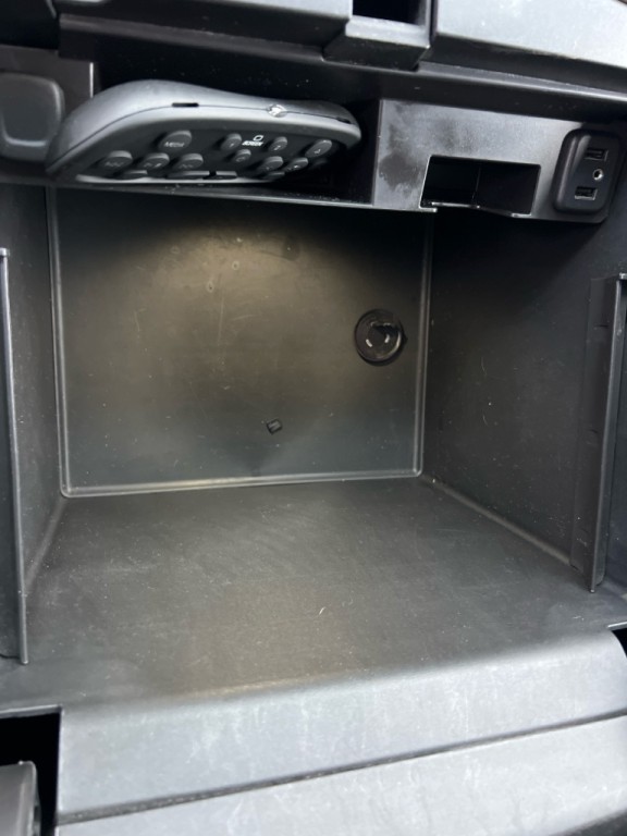 2017 GMC Yukon Image 40