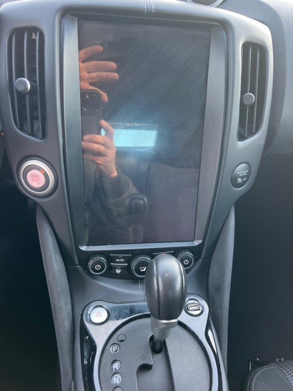 2012 Nissan 370Z Image 28