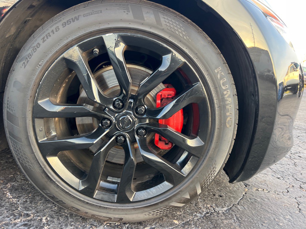 2012 Nissan 370Z Image 41