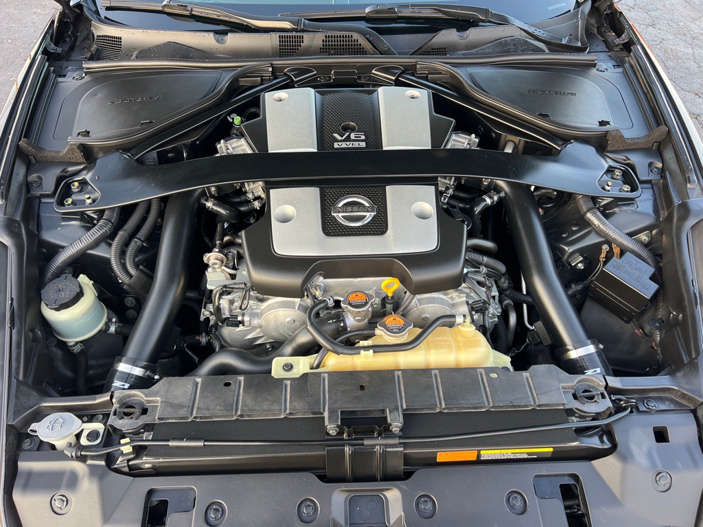 2012 Nissan 370Z Image 43