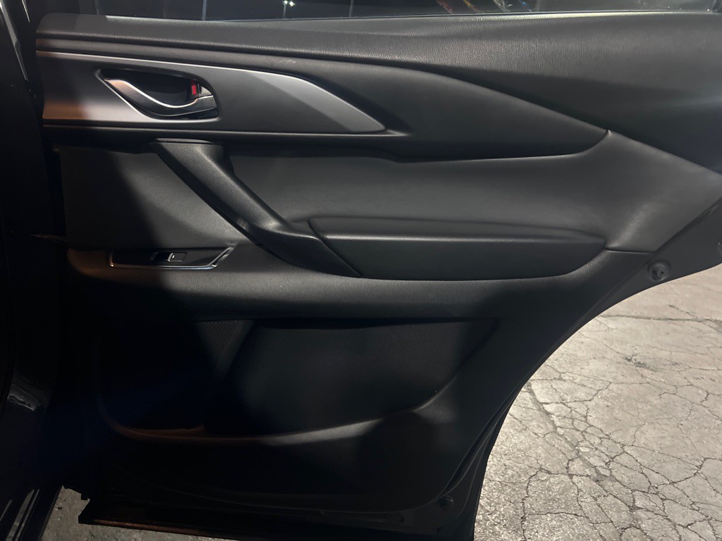 2016 Mazda CX-9 Image 17