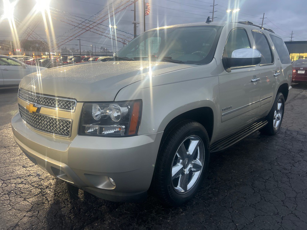 2014 Chevrolet Tahoe Image 3