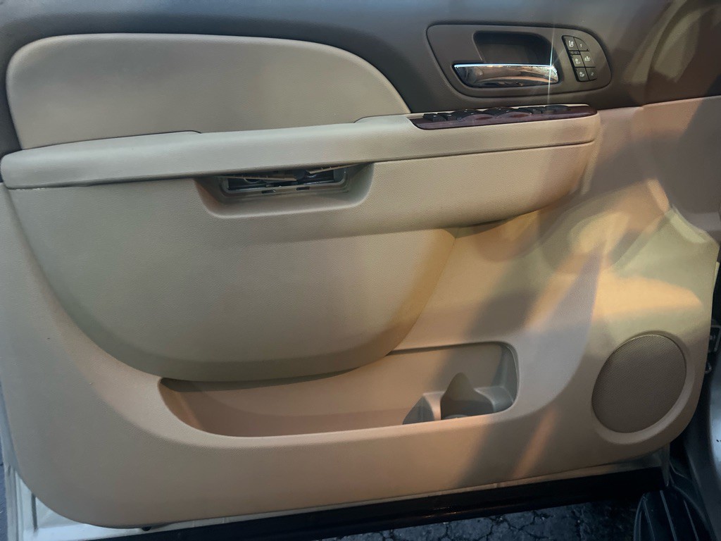 2014 Chevrolet Tahoe Image 10