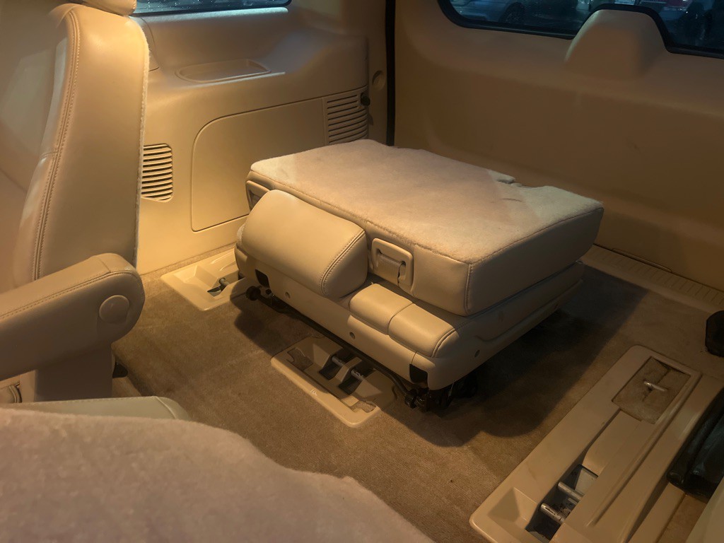 2014 Chevrolet Tahoe Image 14