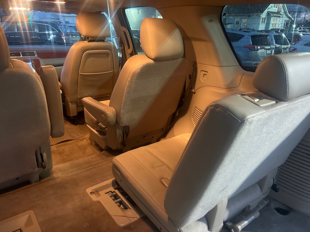 2014 Chevrolet Tahoe Image 16