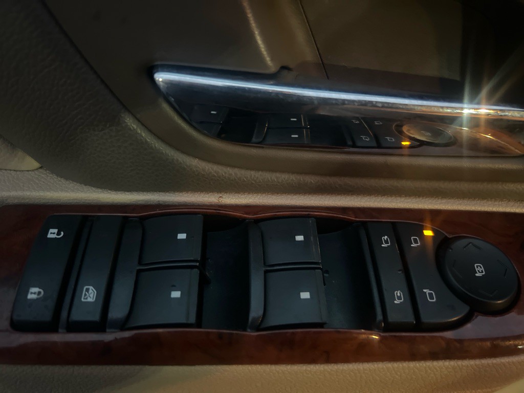 2014 Chevrolet Tahoe Image 27