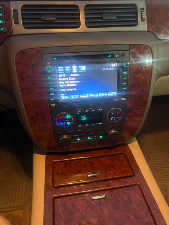 2014 Chevrolet Tahoe Image 34