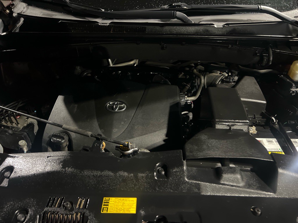 2017 Toyota Highlander Image 42